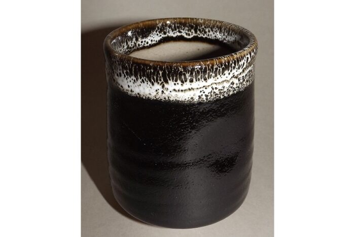 Becher Yuki kuro 1