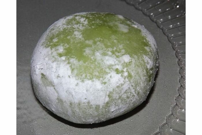 Matcha-Kurimu Daifuku 60g Minato-Seika 1