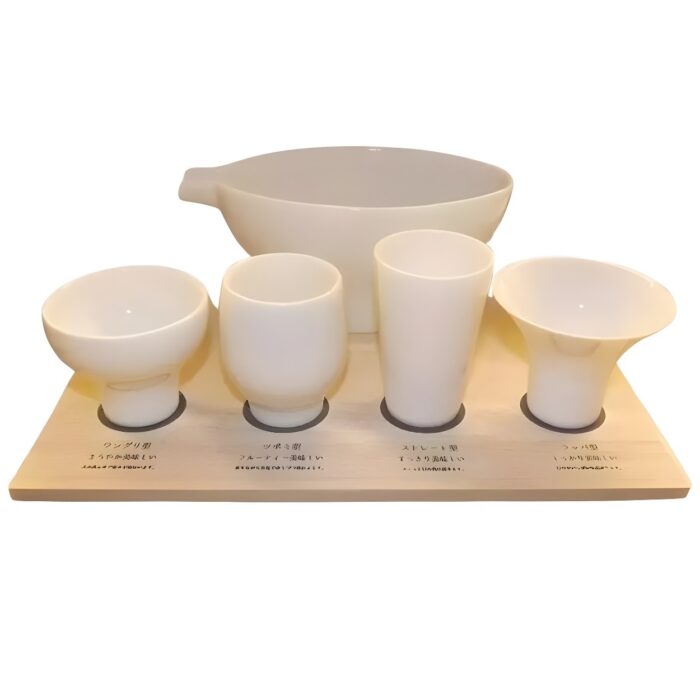 Ginomishu shiro 5 tlg. Sake Geschmackstest-Set in Präsentbox 1
