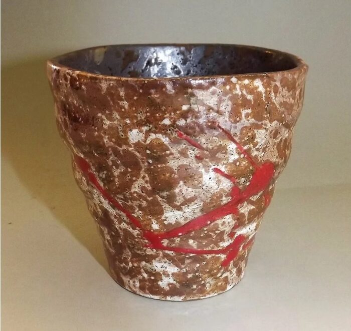 becher-fudeakai-roter-pinselstrich-ansicht-3