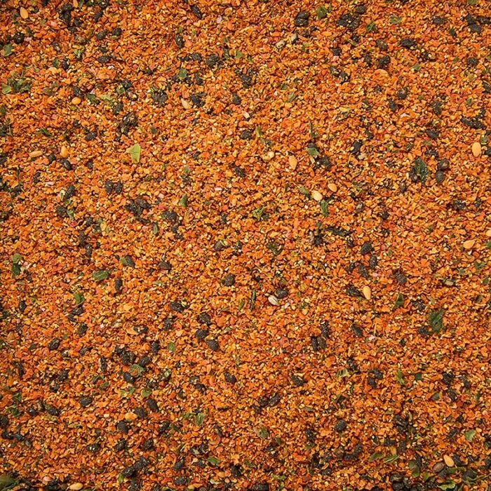 shichimi togarashi auf tellerchen gestreut