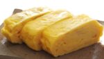 tamagoyaki vier stück