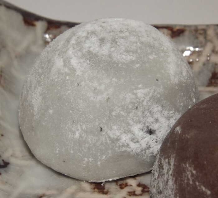 Premium Soja-Mochi Kurogoma 40g