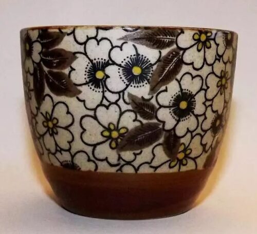tasse hana von vorn