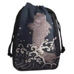tasche koi mit zugkordel geschlossen