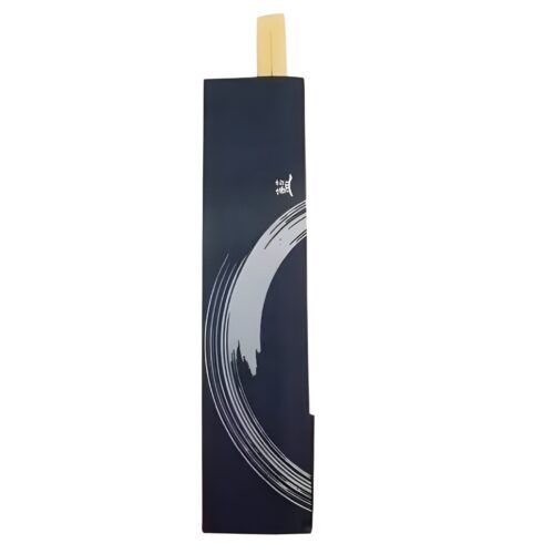 ohashi in dunkelblauer tüte